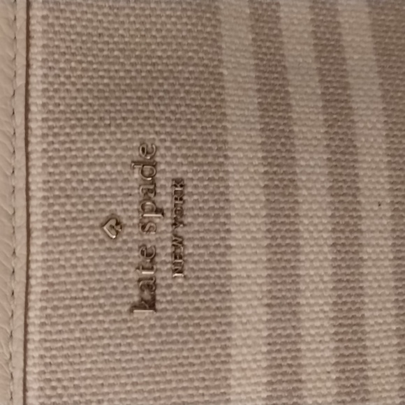 Purse - Picture 3 of 4